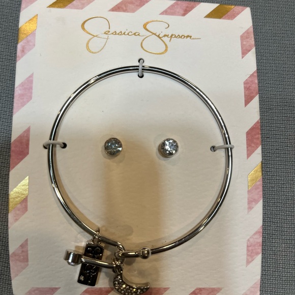 Jessica Simpson Silver Charm Bracelet with Earrings - Picture 4 of 11
